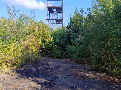 комерційна за адресою Центральна, 90