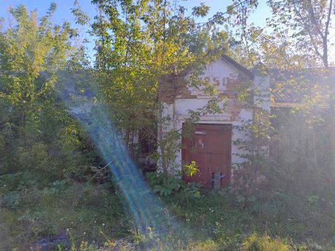 комерційна за адресою Центральна, 90