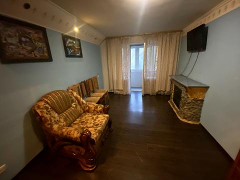 квартира за адресою Євгена Плужника вул., 3