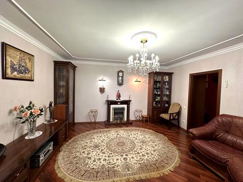 квартира за адресою Миру просп., 11