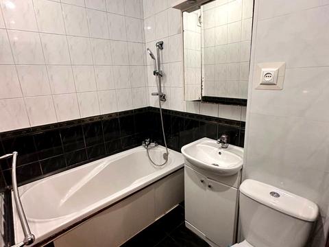 квартира за адресою Петра Калнишевського просп. (Косіора), 9