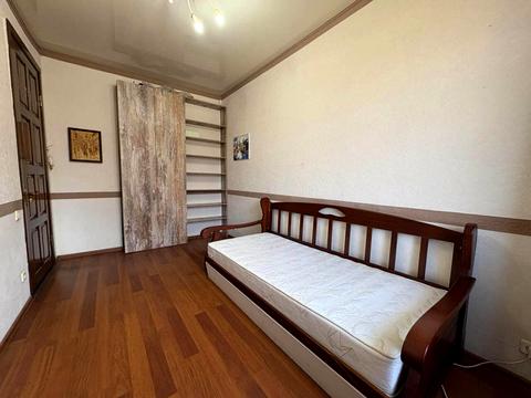 квартира за адресою Володимира Антоновича вул. (Свердлова), 18