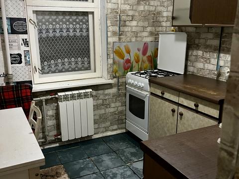 квартира по адресу Ревуцкого ул., 17-Б