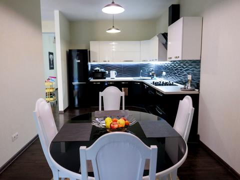 будинок за адресою Молодіжна вул.