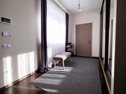 будинок за адресою Молодіжна вул.