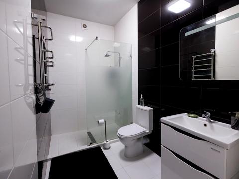 будинок за адресою Молодіжна вул.