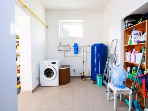 будинок за адресою Молодіжна вул.