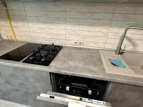 квартира по адресу Дача Ковалевского ул., 121 к2