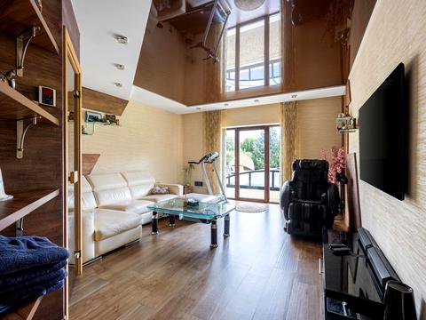 будинок за адресою Зоряна вул., 4