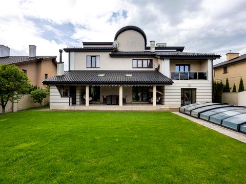 будинок за адресою Зоряна вул., 4