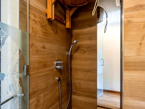 будинок за адресою Зоряна вул., 4