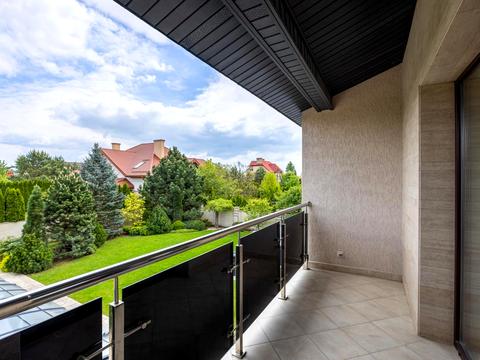 будинок за адресою Зоряна вул., 4