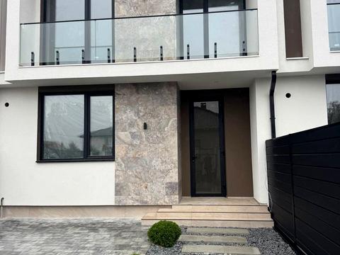 будинок за адресою с. Минай, Тичини