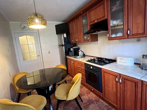 квартира за адресою Космонавтів просп., 39