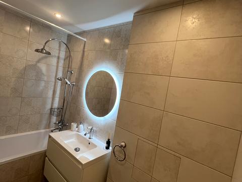 квартира за адресою Космонавтів просп., 39