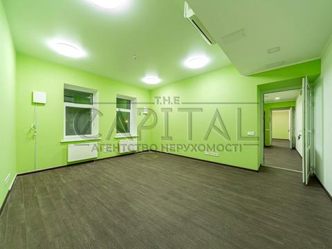 комерційна за адресою В'ячеслава Липинського вул. (Чапаєва), 66