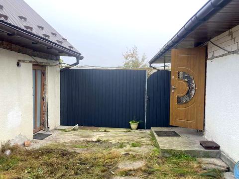 дом по адресу Героїв України