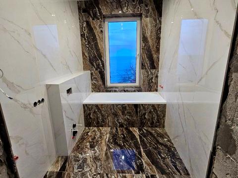 будинок за адресою місячна