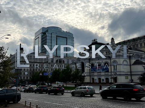 паркомісце за адресою Володимирська вул., 49-А