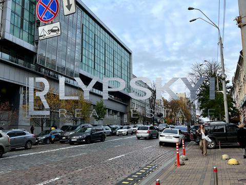 паркоместо по адресу Владимирская ул., 49-А