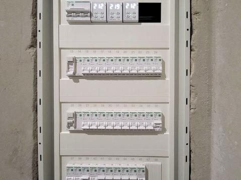 дом по адресу Успішна