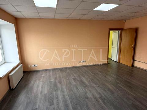 комерційна за адресою Казимира Малевича вул. (Боженка), 86-Г