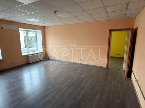 комерційна за адресою Казимира Малевича вул. (Боженка), 86-Г