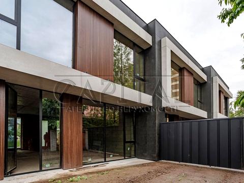 будинок за адресою Ярослава Мудрого вул.