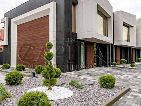 будинок за адресою Ярослава Мудрого вул.