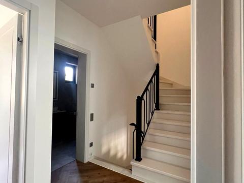 будинок за адресою Перлинна вул.