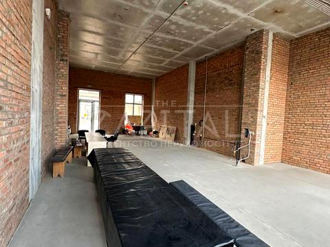 комерційна за адресою Набережно-Хрещатицька вул., 21