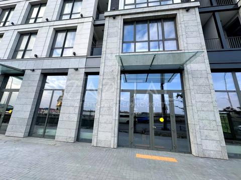 комерційна за адресою Набережно-Хрещатицька вул., 21