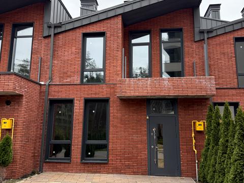 будинок за адресою Мисливська вул.