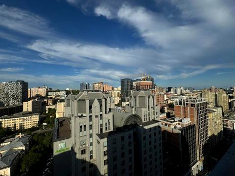 комерційна за адресою Тодося Осьмачки, 74