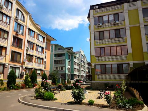 квартира за адресою Таїрова вул., 6