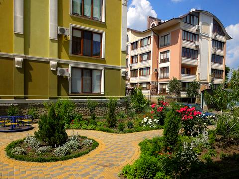 квартира за адресою Таїрова вул., 6