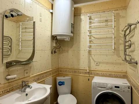квартира за адресою Калинова вул., 1
