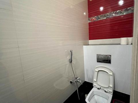 квартира за адресою Літературна вул., 1а