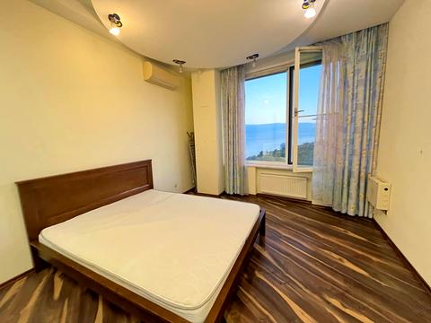 квартира за адресою Літературна вул., 1а