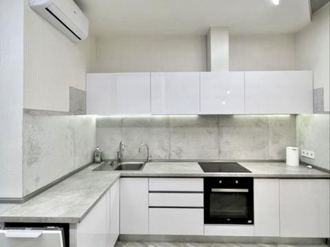 квартира за адресою Італійський бульв., 1б