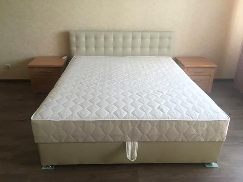 квартира по адресу Ревуцкого ул., 9