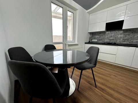 квартира за адресою Замарстинівська вул. (Калініна), 233а