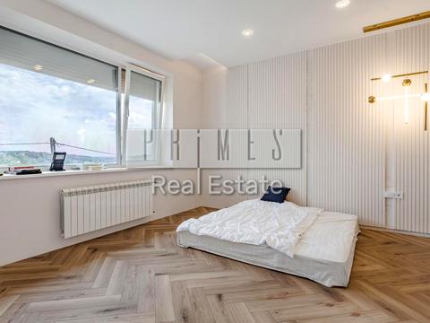 будинок за адресою Захрестова вул.