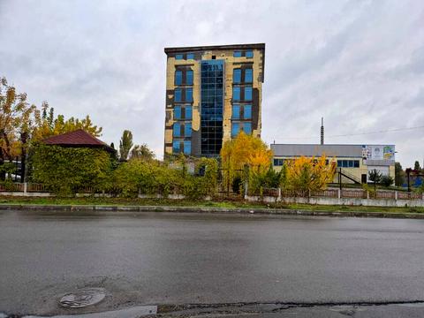 коммерческая по адресу Металлургов ул., 50