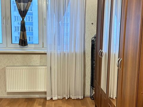 квартира по адресу Червоной Калины просп. (Владимира Маяковского), 70