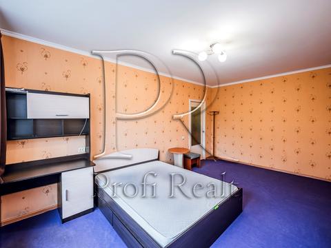 квартира за адресою Вахтанга Кікабідзе вул. (Булгакова), 2-А