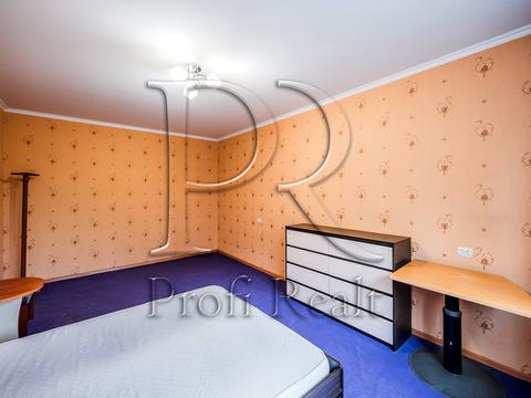 квартира за адресою Вахтанга Кікабідзе вул. (Булгакова), 2-А