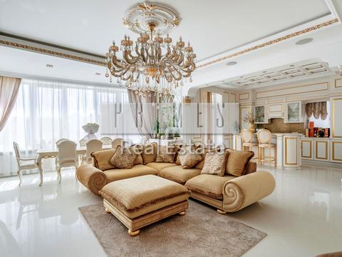 будинок за адресою Локомотивна вул.