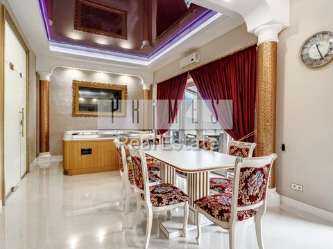 будинок за адресою Локомотивна вул.