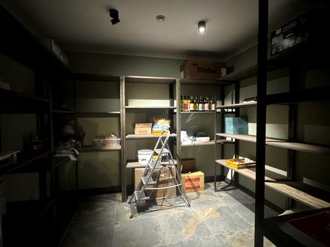 комерційна за адресою Бишівська вул., 1